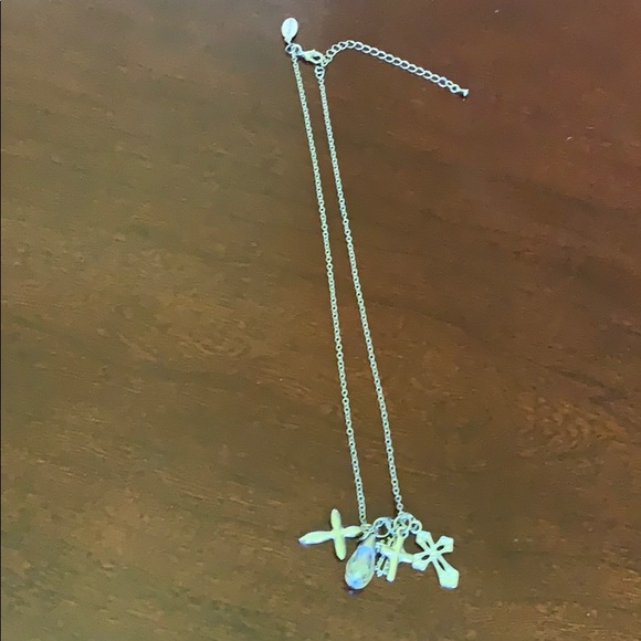 Necklace - Picture 2 of 5